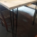 Pieds métalliques en épingle