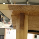 Table en pieds queue de billard