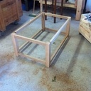 Petite table basse vitrée