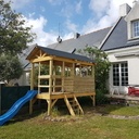 Cabane sur pilotis