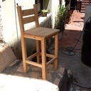 Petite chaise haute pour enfant