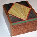 Boites avec couvercle en marqueterie de paille