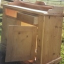 Petit meuble en vieux bois