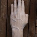 Main d'or et coeur de bois