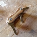 Porte clef style couteau suisse