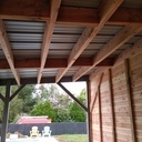 Un abri pour voiture ou autre en queues d'aronde ... aux outils à main