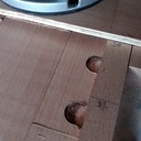 Gabarit pour réaliser des tenons a la defonceuse