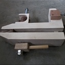 Etau amovible à débrayage automatique