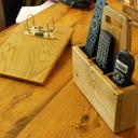 Porte télécommande en chêne et objets divers bureau