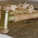 Un mini maillet pour le réglage de rabots en bois