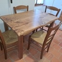 Table de cuisine en orme