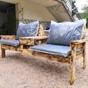 Banquette double avec table centrale