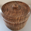 Bonbonnière en noyer