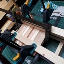 Sous-plat avec incrustation epoxy