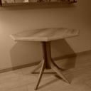 Table ronde transformée en table octogonale