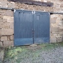 Porte ancienne étable en Douglas