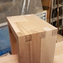 Petite étagère "Fier de faire mes meubles"