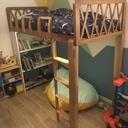 Lit d’enfant en hauteur