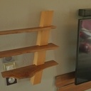 Étagère à queues d'arondes biaises coulissantes