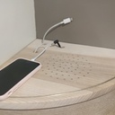 Etagère encoignure pour portable