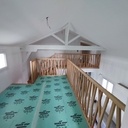 Escalier limon central et garde corps