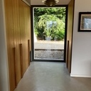 Des placards aux poignées longues