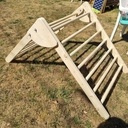 Triangle de Pikler et toboggan