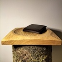 Un vide-poche sculpté à la main