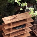 Meuble au pied IPN de 300mm et table basse