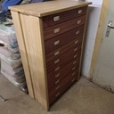 Armoire ,tiroirs pour bouteille de vin