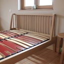 Lit avec sommier métallique