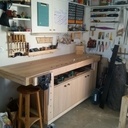 établi en frêne (sur strusture méla) et ses presses