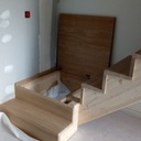 Escalier avec coffre sous palier