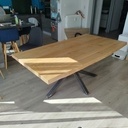 Table en chêne, bords "live edge"