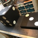 Qui lance le 1er...?