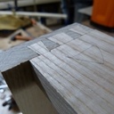 Table basse en frêne