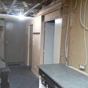 Surprise, le plafond de l'entrée est plus bas de 25cm. Donc il faut le remonté.