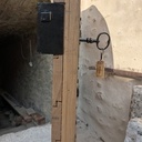 Porte de cave à l'ancienne