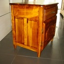 Petit meuble de rangement