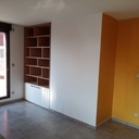 Bibliothèque ou étagère, au choix...