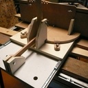 Gabarit à queues d'arondes