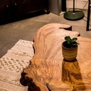 Table basse en châtaignier