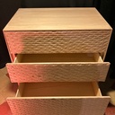 Commode à la facade sculptée