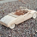 Citroën DS en bois de palette