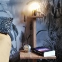 Table de chevet triangulaire