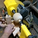 Montage pour réaliser des boules en bois