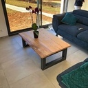 Table basse dans un style insdustriel