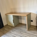 Bureau en mélaminé