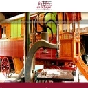 Un fabricant de roulottes en bois