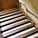 Cododo et lit au sol